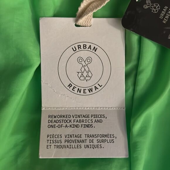 Urban renewal Neon green shorts S NWT - Picture 5 of 10